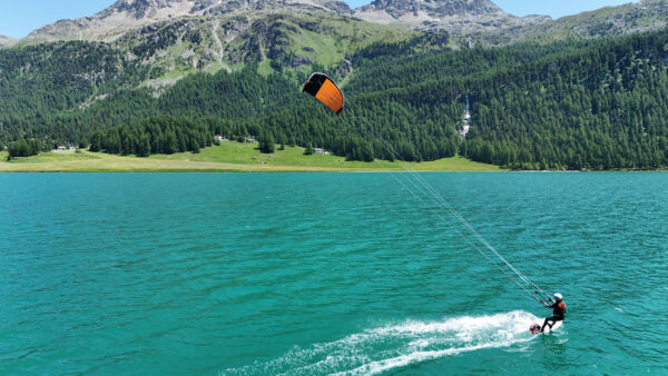 Kinder Kitesurfen Silvaplana